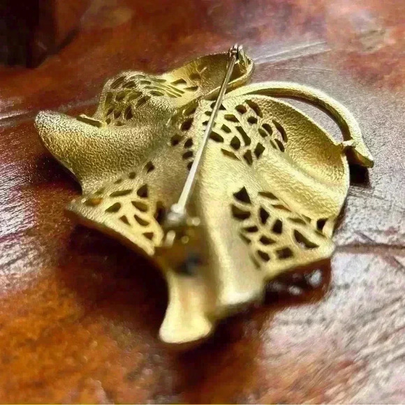 Arthur Pepper Signed Vintage leaf brooch - Picture 4 of 7